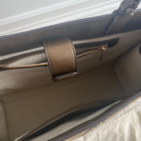 Tory Burch Cream Ella Quadrant Tote Bag - Picture 4 of 8